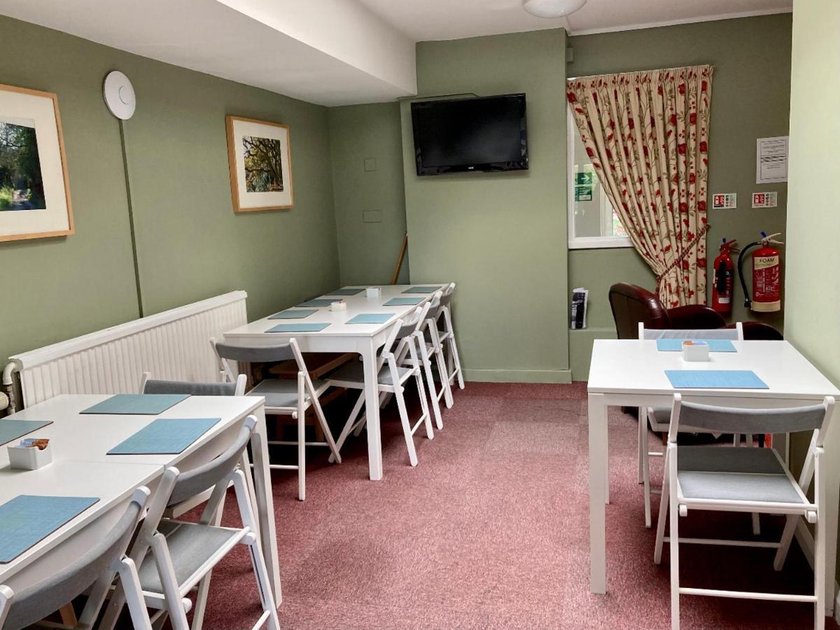 Ludlow Mascall Centre Экстерьер фото
